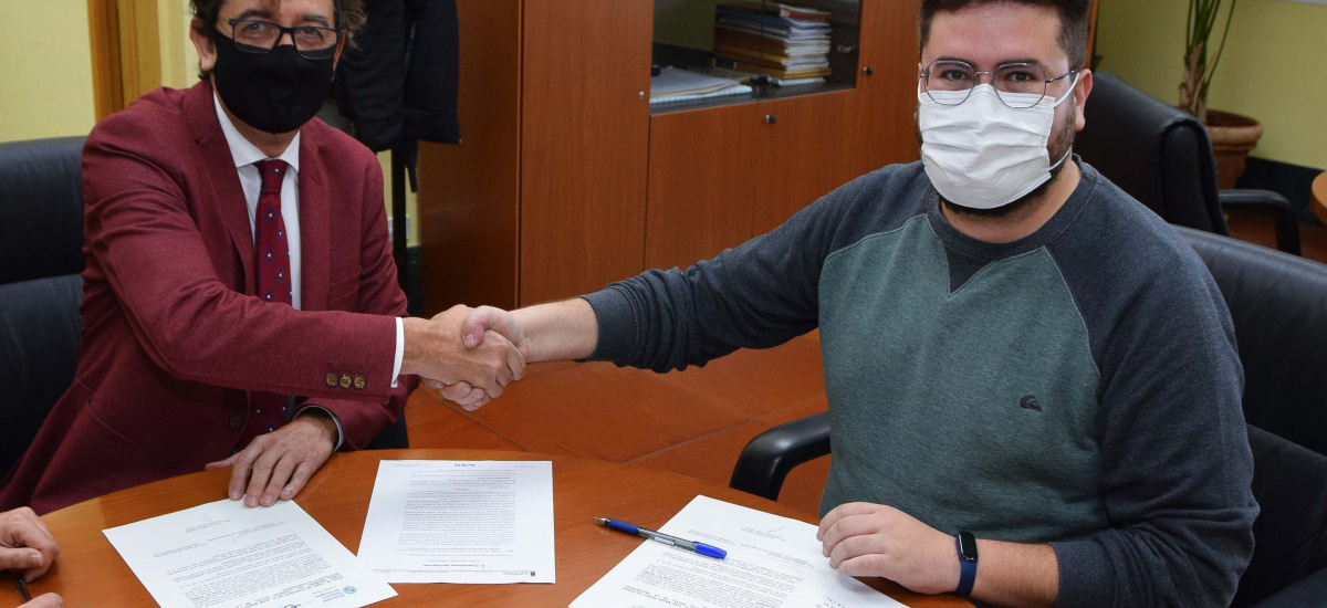 El presidente del Consejo de Estudiantes toma posesión como vocal del Consejo Social